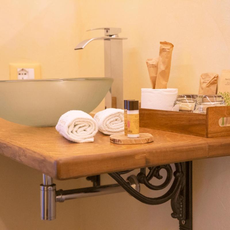 Porta Soprana Luxury Guest House & Spa Sclafani Екстериор снимка