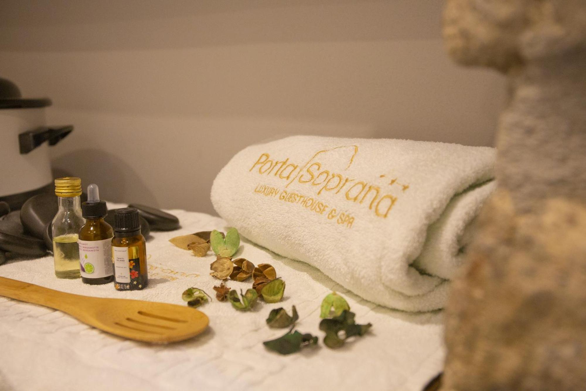 Porta Soprana Luxury Guest House & Spa Sclafani Екстериор снимка