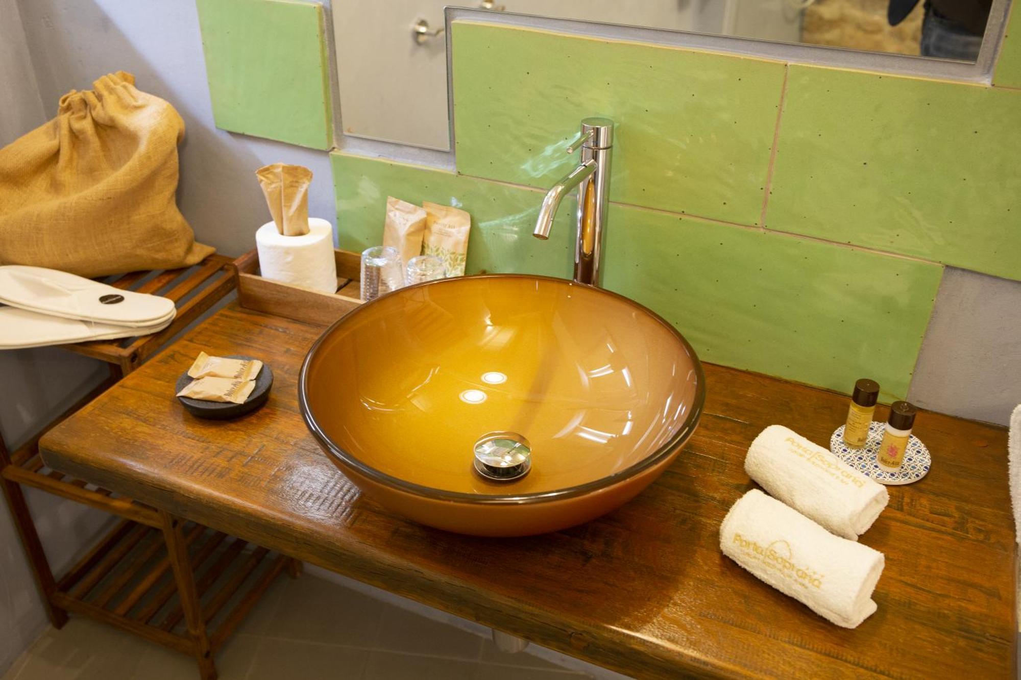 Porta Soprana Luxury Guest House & Spa Sclafani Екстериор снимка